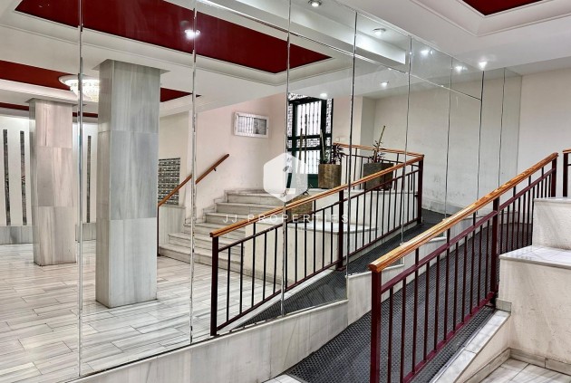 D'occasion - Appartement -
Torrevieja - Playa del Cura