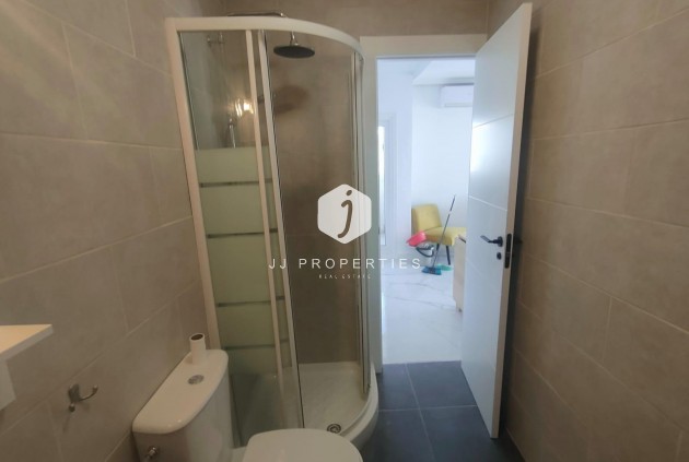 D'occasion - Bungalow -
Torrevieja - Rosaleda-los Frutales