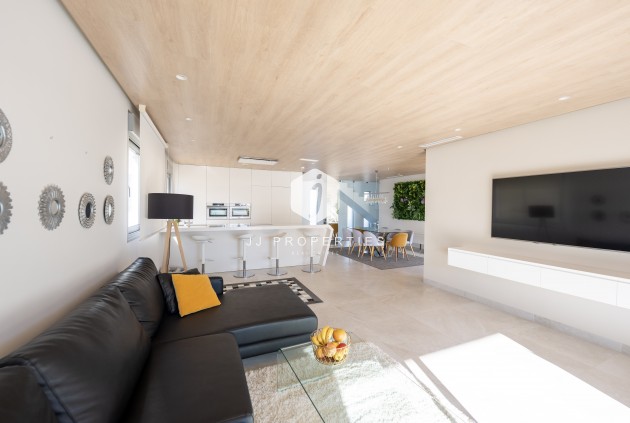 D'occasion - Villa -
Orihuela Costa - Costa Blanca