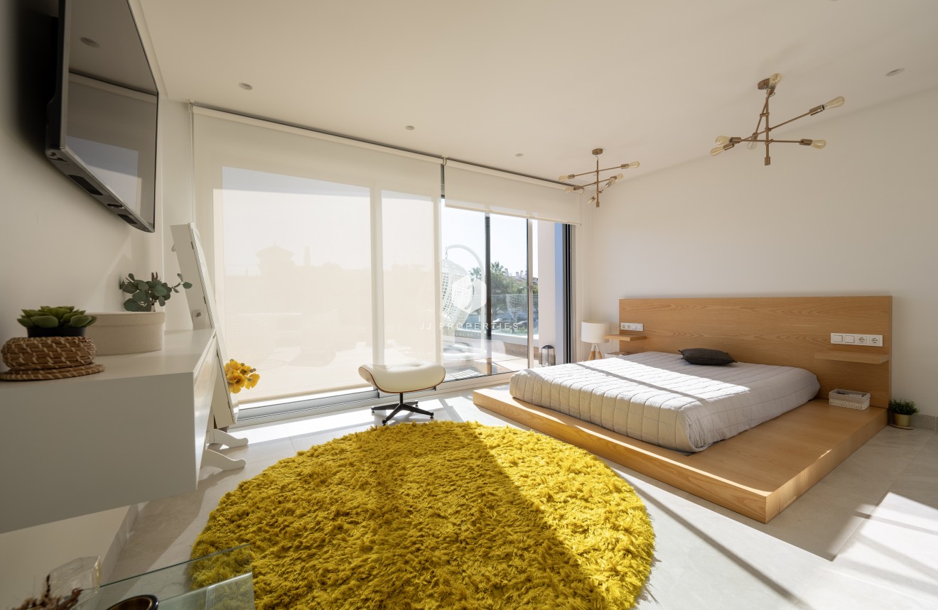 D'occasion - Villa -
Orihuela Costa - Costa Blanca