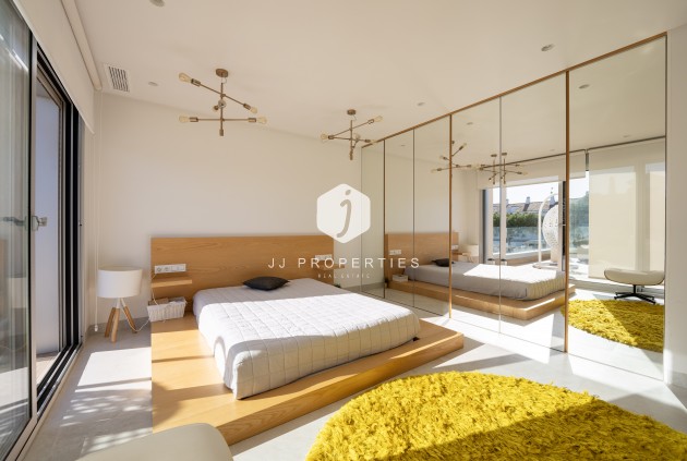 D'occasion - Villa -
Orihuela Costa - Costa Blanca