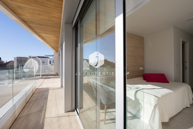 D'occasion - Villa -
Orihuela Costa - Costa Blanca