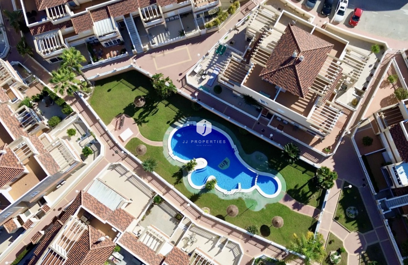 D'occasion - Duplex -
Orihuela Costa - Costa Blanca