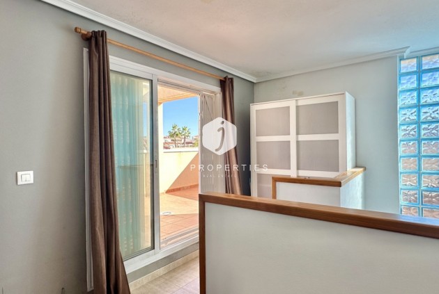 D'occasion - Duplex -
Orihuela Costa - Costa Blanca