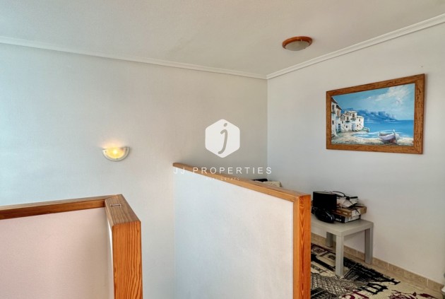 D'occasion - Duplex -
Orihuela Costa - Costa Blanca