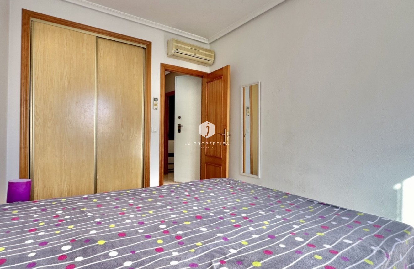 D'occasion - Duplex -
Orihuela Costa - Costa Blanca