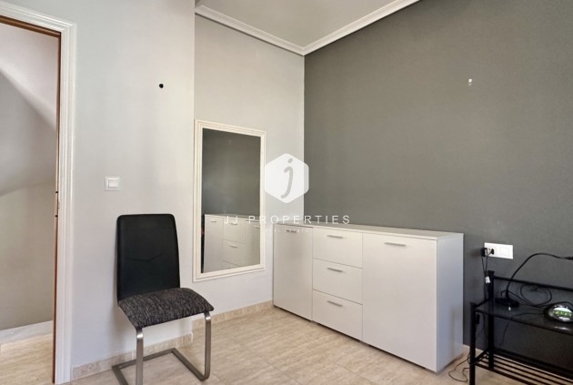 D'occasion - Duplex -
Orihuela Costa - Costa Blanca