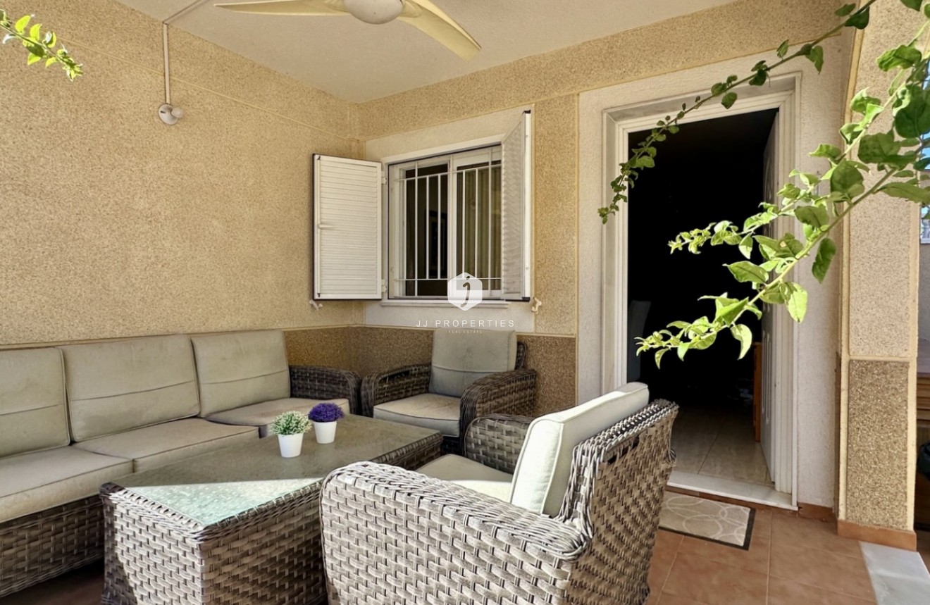 D'occasion - Duplex -
Orihuela Costa - Costa Blanca