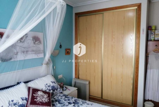 D'occasion - Duplex -
Daya Vieja - Costa Blanca