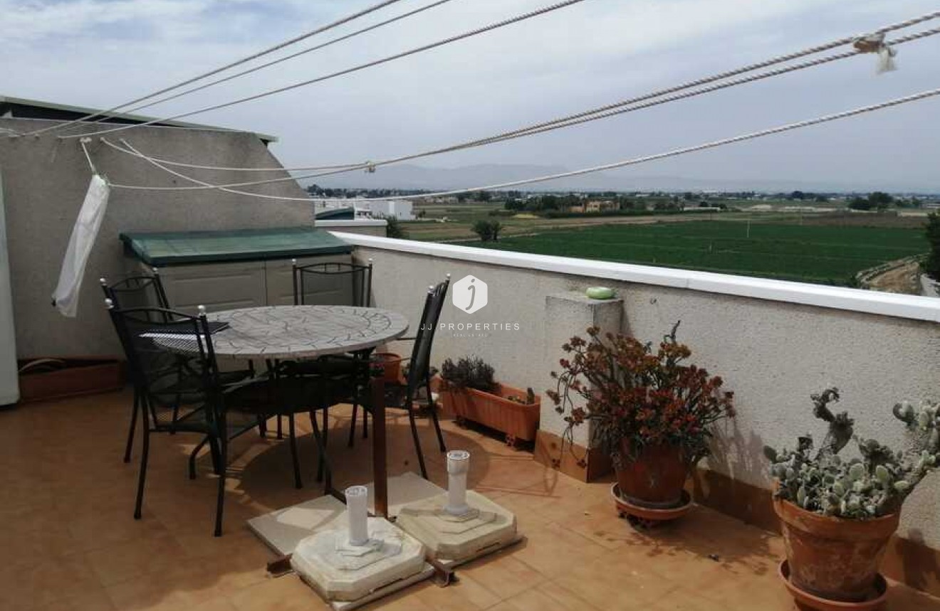 D'occasion - Duplex -
Daya Vieja - Costa Blanca