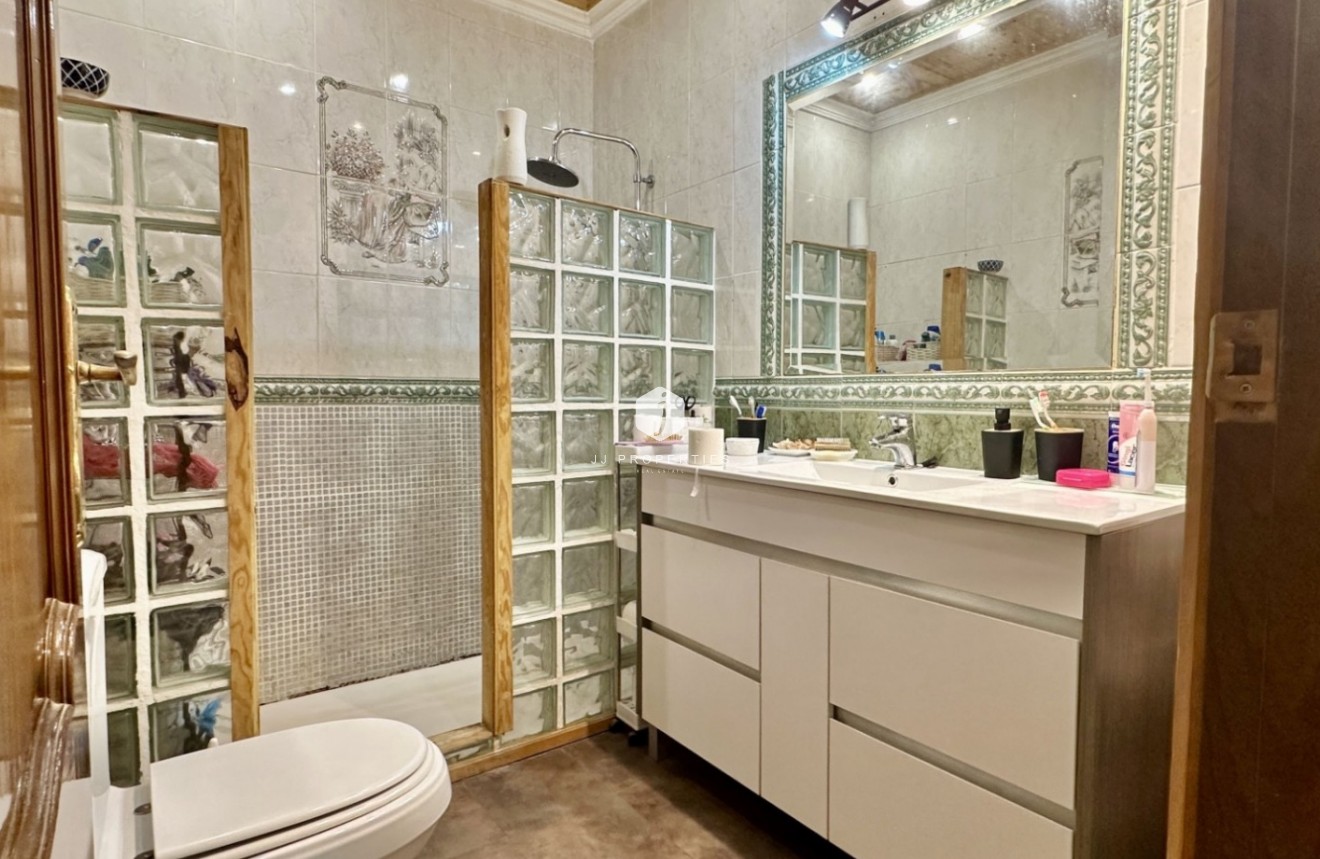 D'occasion - Chalet -
Benijofar - Costa Blanca