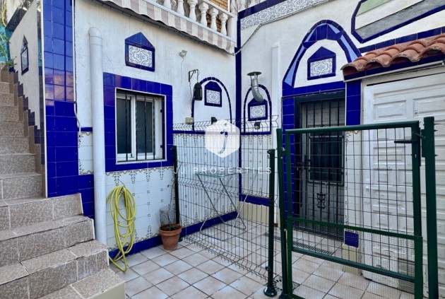 D'occasion - Chalet -
Benijofar - Costa Blanca