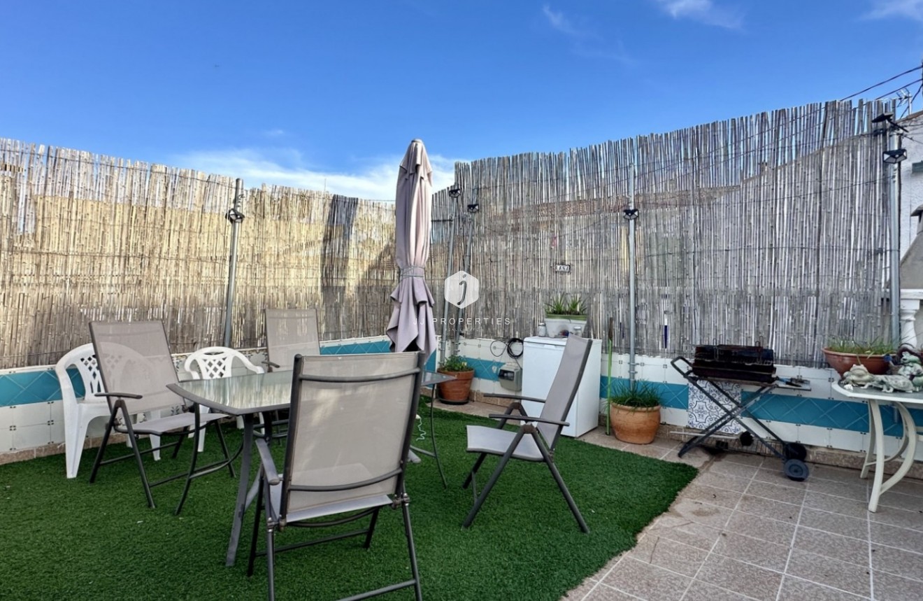 D'occasion - Chalet -
Benijofar - Costa Blanca