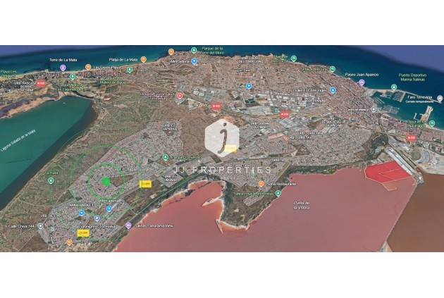 D'occasion - Chalet -
Torrevieja - Costa Blanca