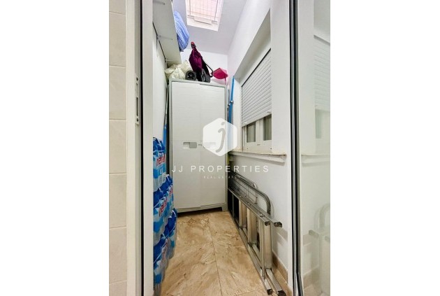 D'occasion - Chalet -
Torrevieja - Costa Blanca