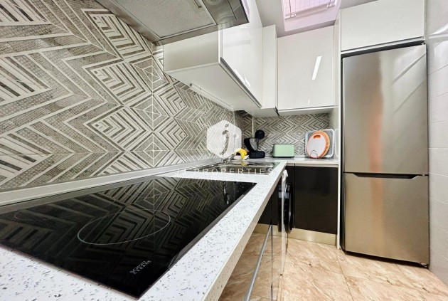 D'occasion - Chalet -
Torrevieja - Costa Blanca