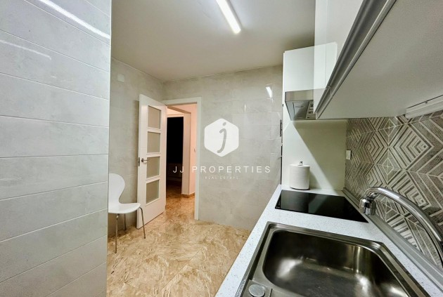 D'occasion - Chalet -
Torrevieja - Costa Blanca