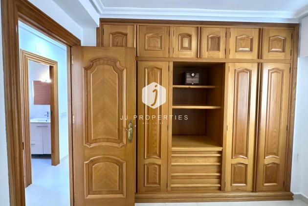 D'occasion - Appartement -
Orihuela Costa - Campoamor