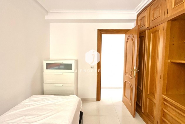 D'occasion - Appartement -
Orihuela Costa - Campoamor