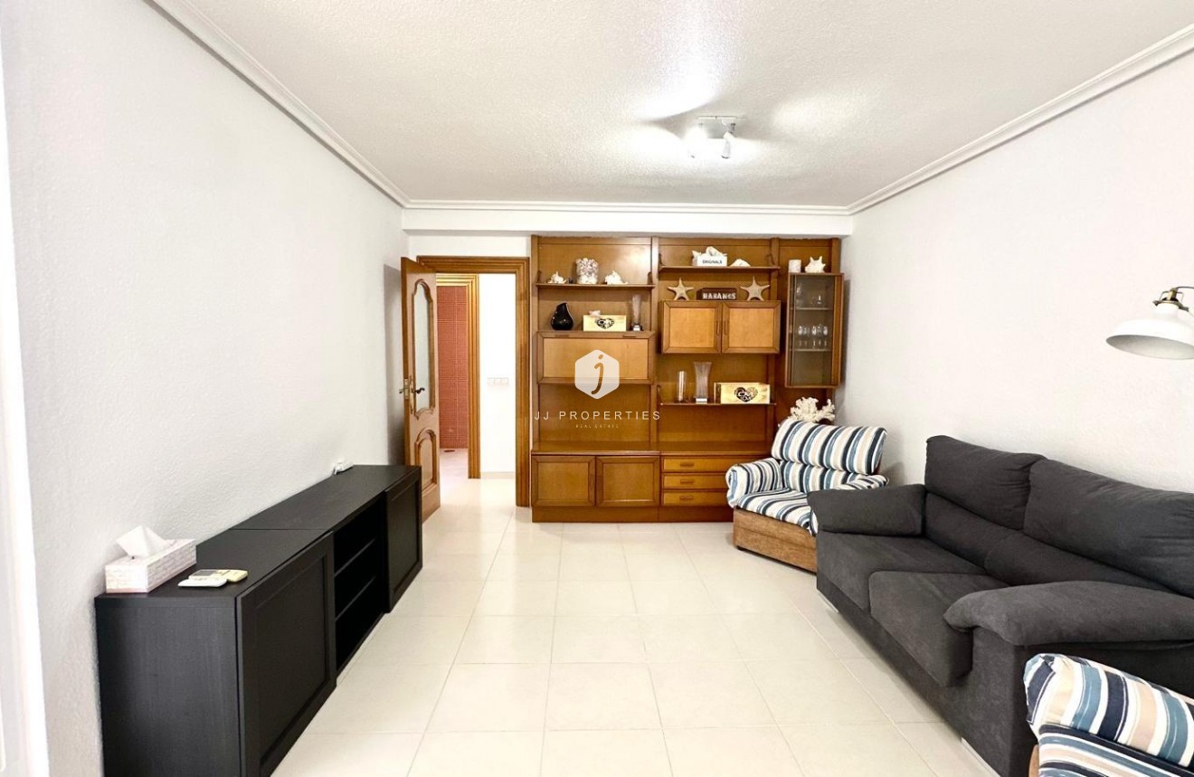 D'occasion - Appartement -
Orihuela Costa - Campoamor
