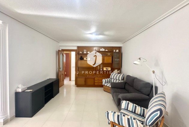 D'occasion - Appartement -
Orihuela Costa - Campoamor