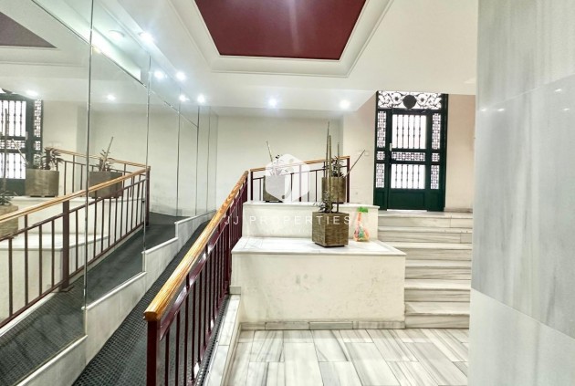 Segunda mano - Apartamento / piso -
Torrevieja - Centro