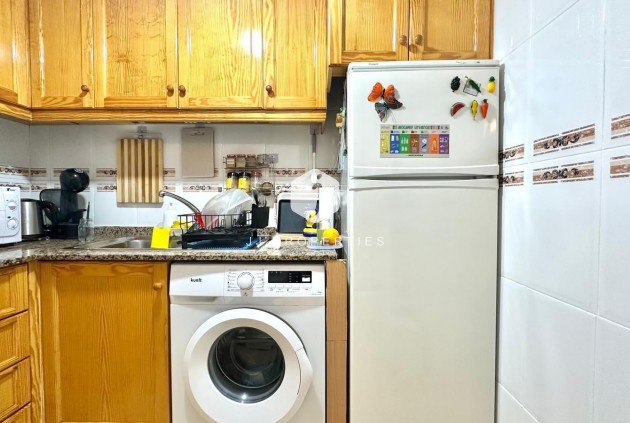 Segunda mano - Apartamento / piso -
Torrevieja - Centro