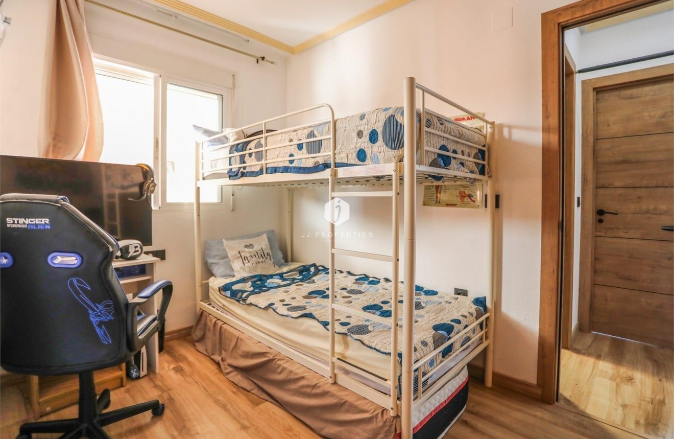 D'occasion - Appartement -
Orihuela Costa - Playa Flamenca