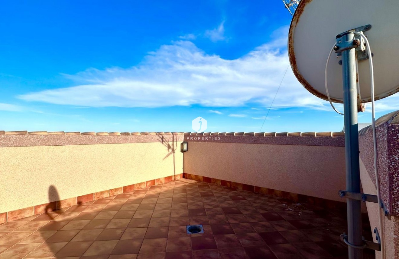 D'occasion - Chalet -
Torrevieja - La siesta