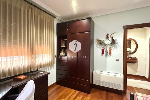 D'occasion - Chalet -
Torrevieja - La siesta