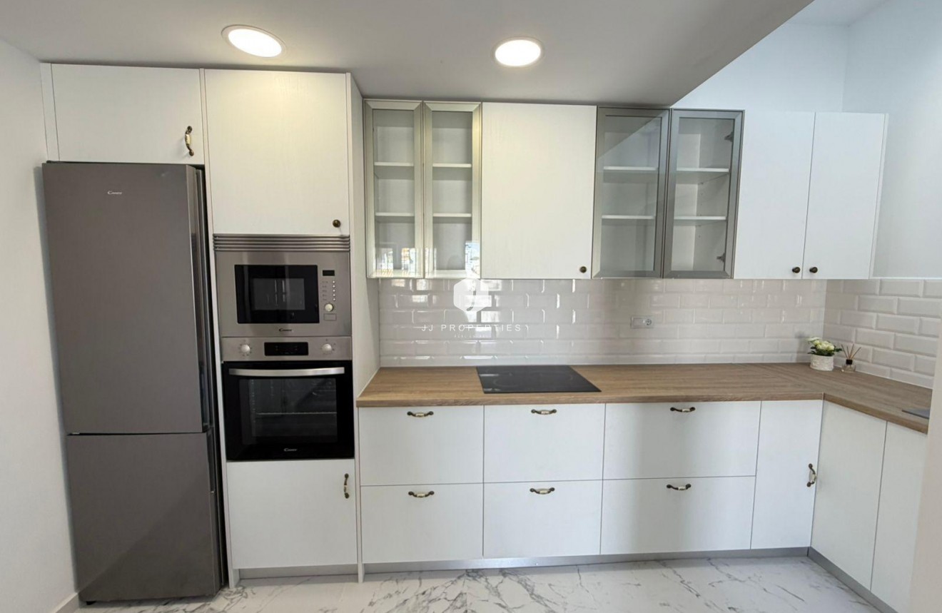 D'occasion - Chalet -
Torrevieja - Cabo cervera