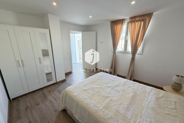 D'occasion - Chalet -
Torrevieja - Cabo cervera