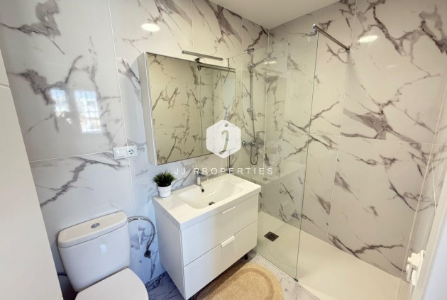 D'occasion - Chalet -
Torrevieja - Cabo cervera