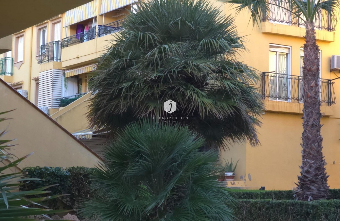 Segunda mano - Ático -
Torrevieja - Cala Ferris