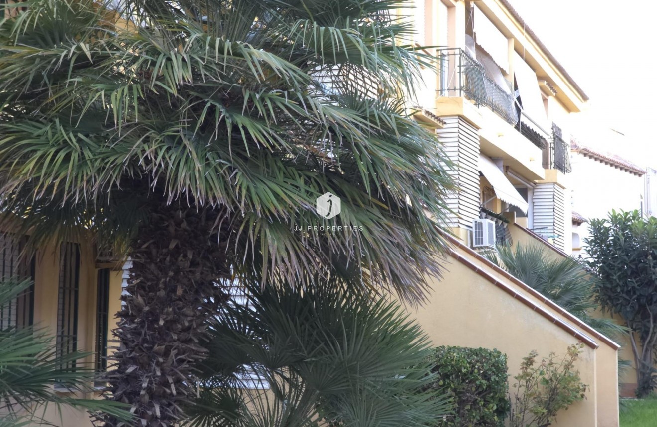 Segunda mano - Ático -
Torrevieja - Cala Ferris