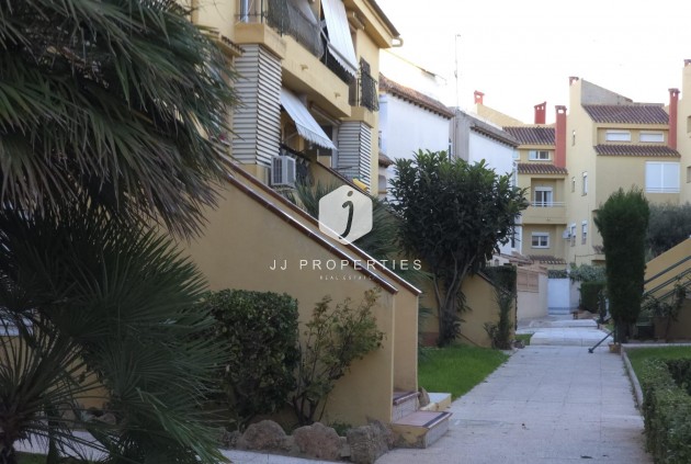 Segunda mano - Ático -
Torrevieja - Cala Ferris