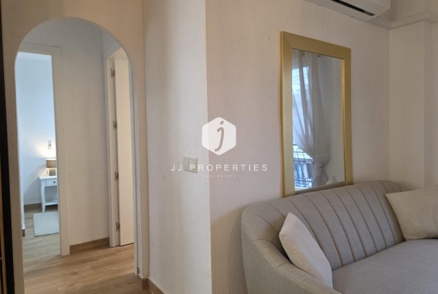 Segunda mano - Ático -
Torrevieja - Cala Ferris