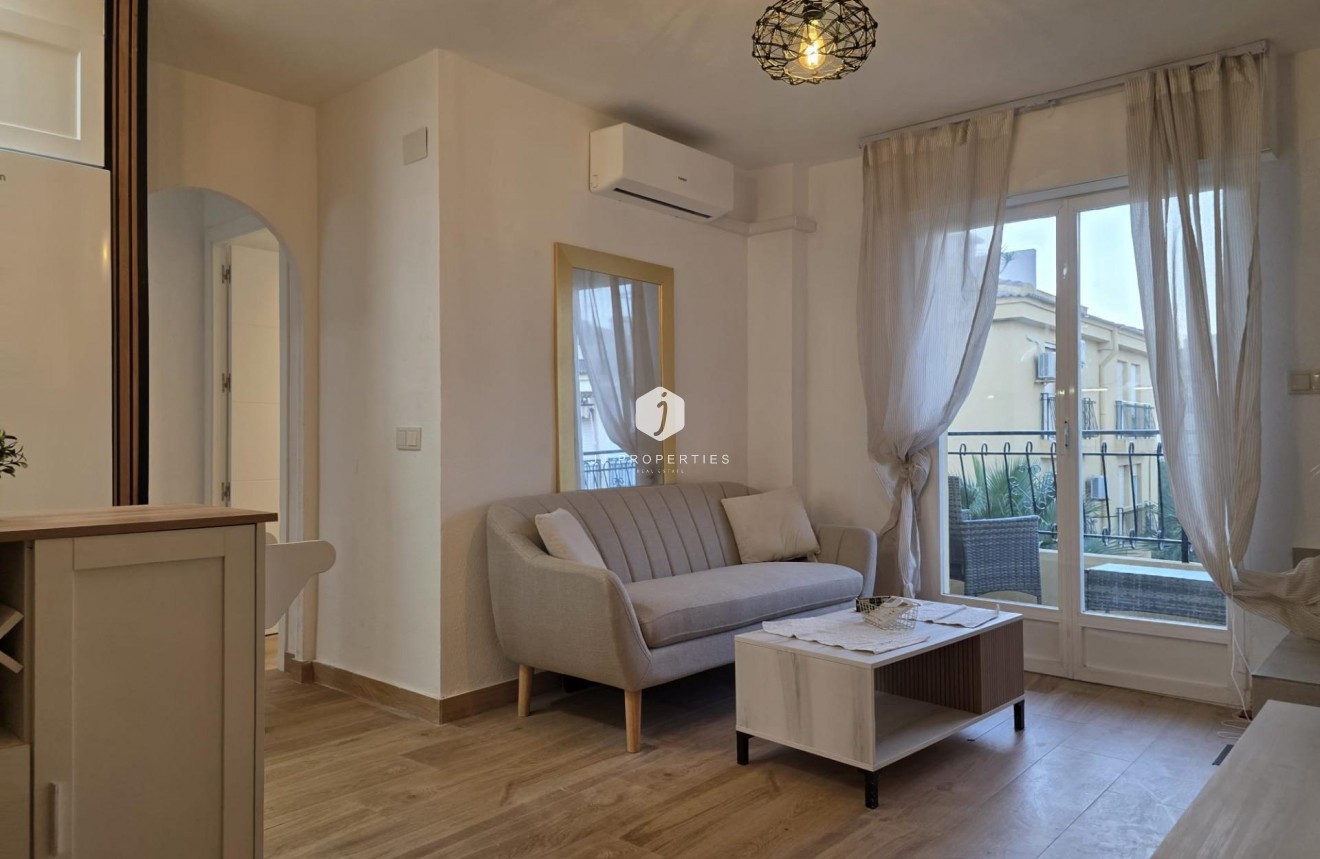 Segunda mano - Ático -
Torrevieja - Cala Ferris