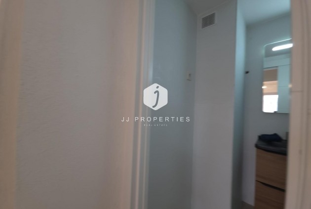 Segunda mano - Ático -
Torrevieja - Cala Ferris