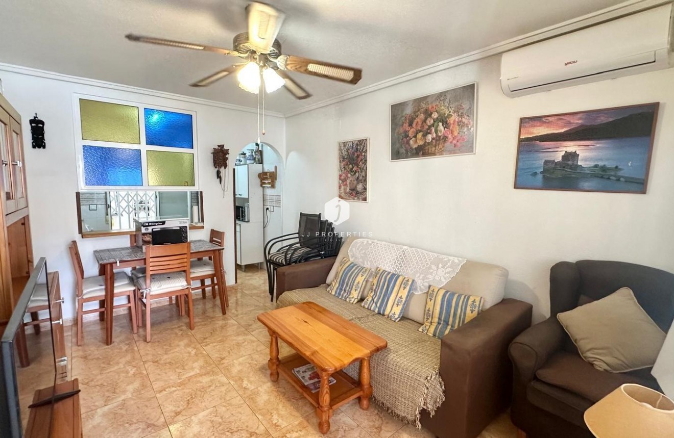 D'occasion - Bungalow -
Torrevieja - Torretas