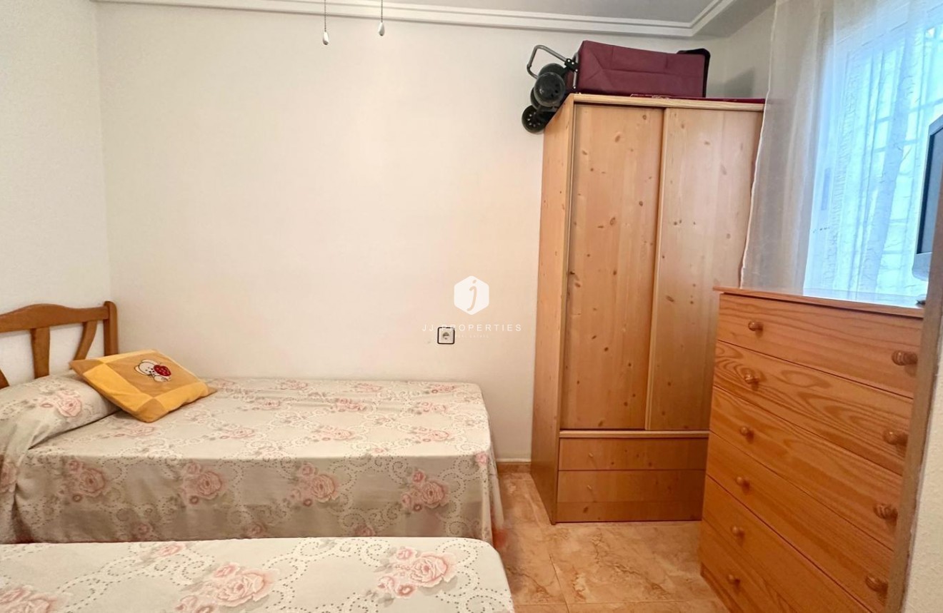 D'occasion - Bungalow -
Torrevieja - Torretas