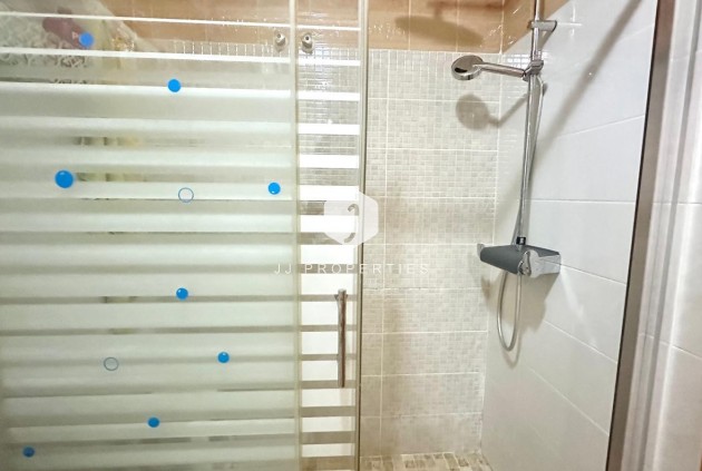 D'occasion - Bungalow -
Torrevieja - Torretas