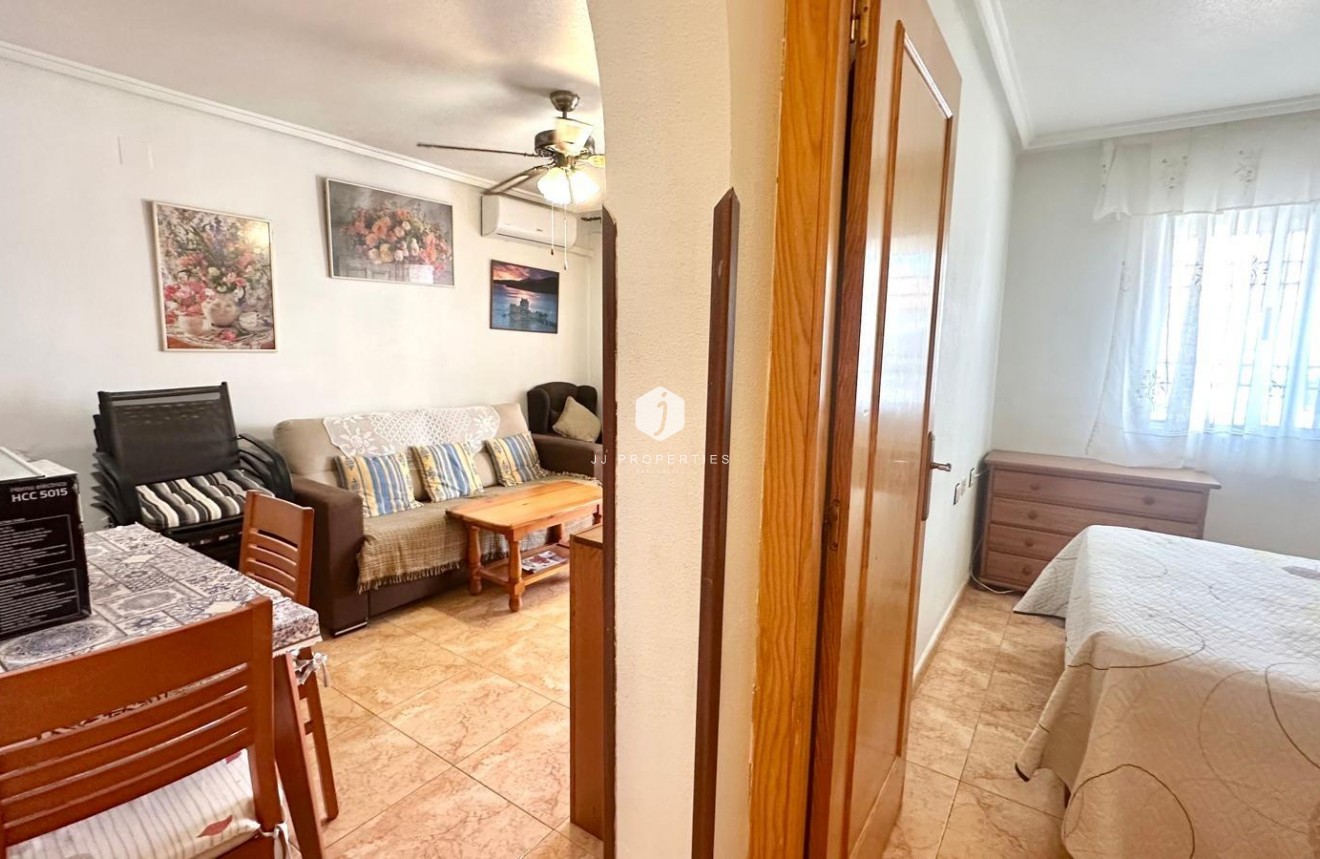 D'occasion - Bungalow -
Torrevieja - Torretas