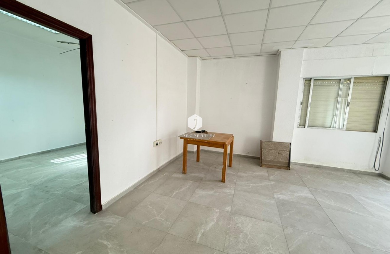 D'occasion - Appartement -
Torrevieja - Playa de los Locos