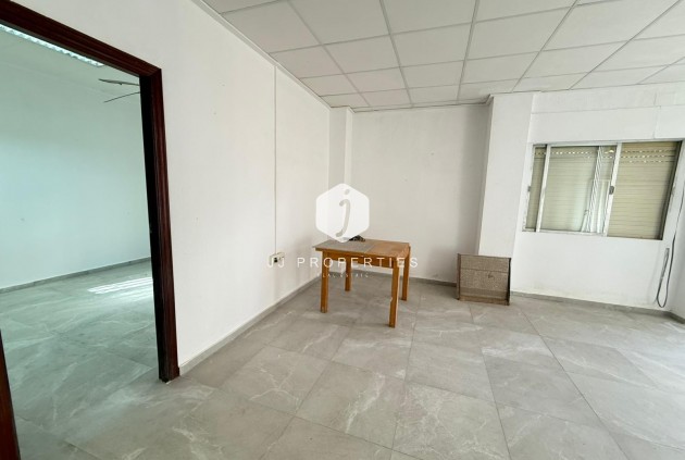 D'occasion - Appartement -
Torrevieja - Playa de los Locos