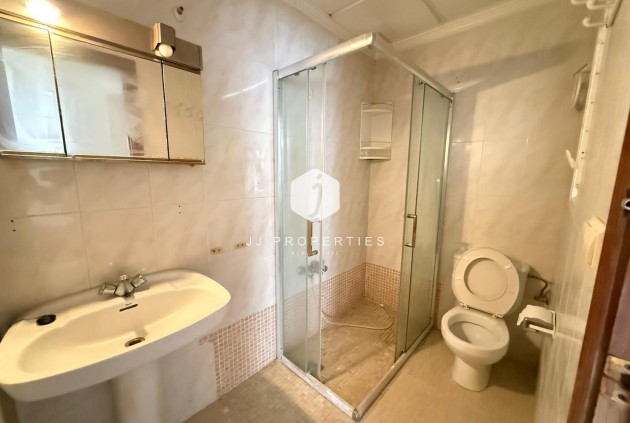 D'occasion - Appartement -
Torrevieja - Playa de los Locos