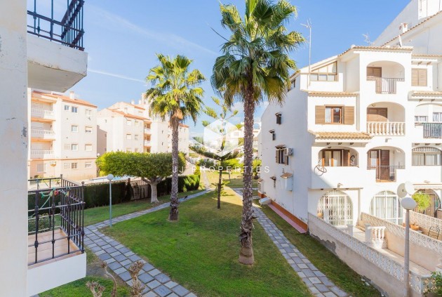 D'occasion - Appartement -
Torrevieja - Calas blanca