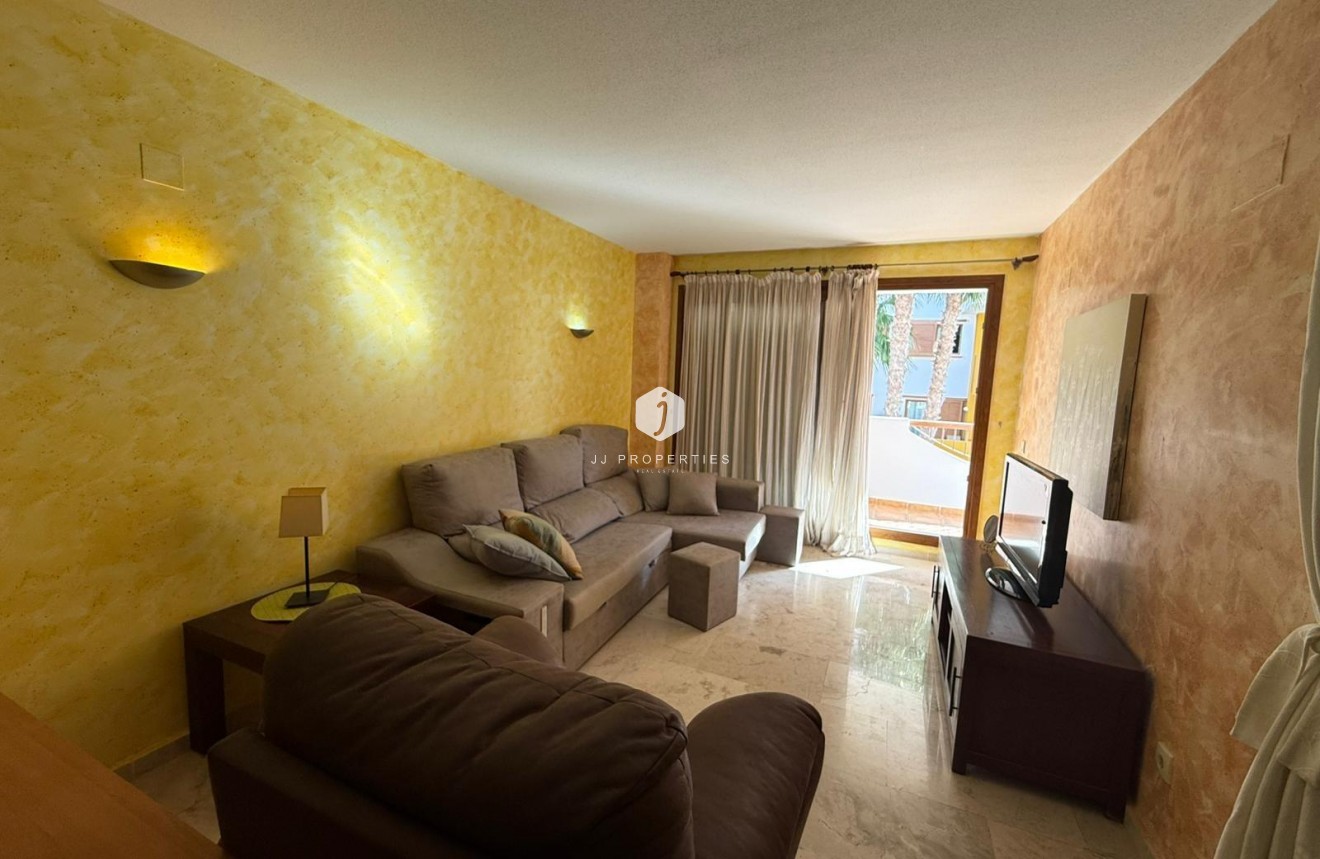 D'occasion - Appartement -
Torrevieja - Punta prima