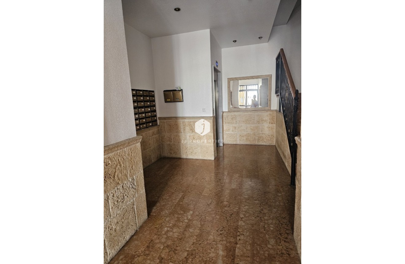 D'occasion - Appartement -
Guardamar del Segura - Costa Blanca