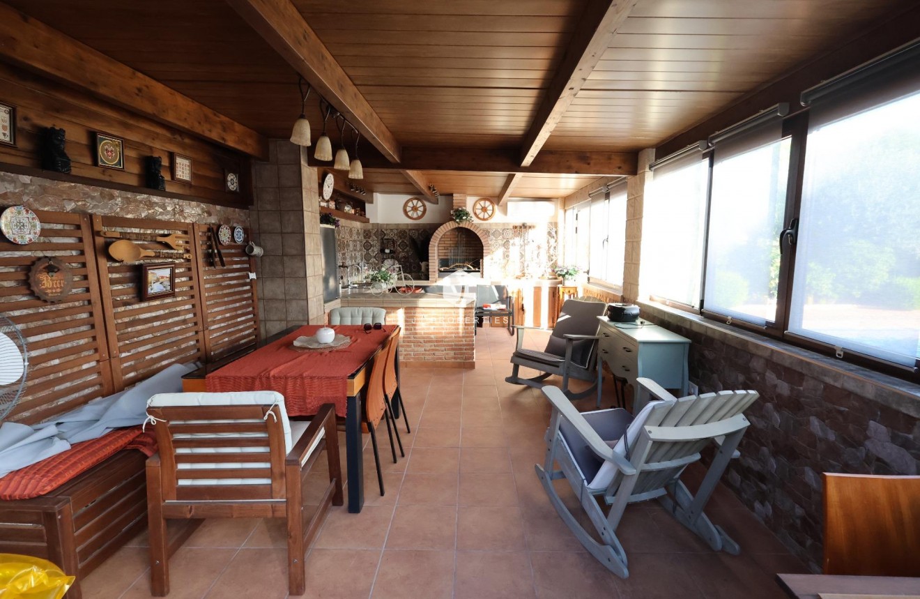 D'occasion - Villa -
Torrevieja - Costa Blanca